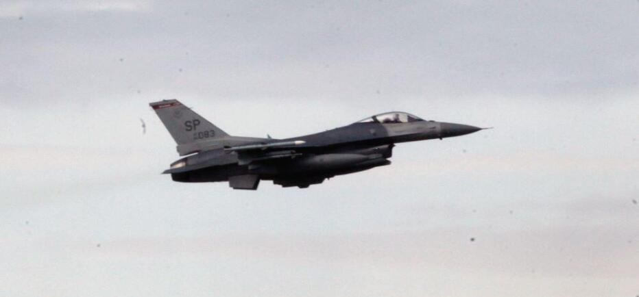 Γερμανία: Συνετρίβη F-16 στην αμερικανική βάση του Άιφελ