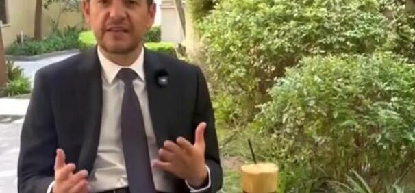 Νικόλας Κασσιανίδης: Ο νέος Γάλλος πρέσβης συστήνεται με Μαζωνάκη και φραπέ