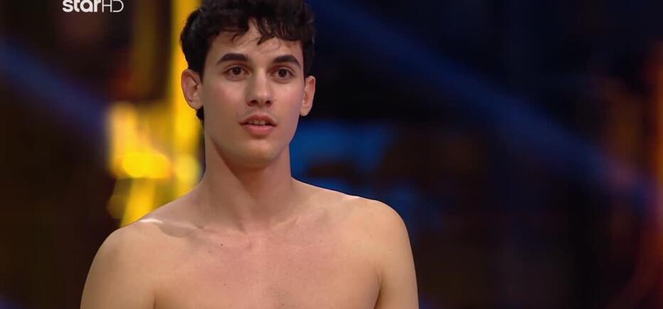 GNTM: Ο Γιάννης έταξε carrot cake στην Μπέττυ Μαγγίρα στο bootcamp
