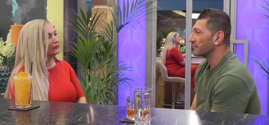 First Dates: Κέλλυ & Κλεόπας - Η πρώτη γνωριμία ξεκινάει -κλασικά- με ζώδια