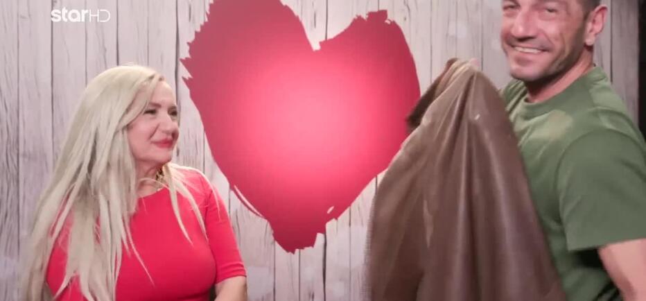 First Dates: Ο Κλέοπας έγινε «καπνός» πριν τελειώσει το ραντεβού του
