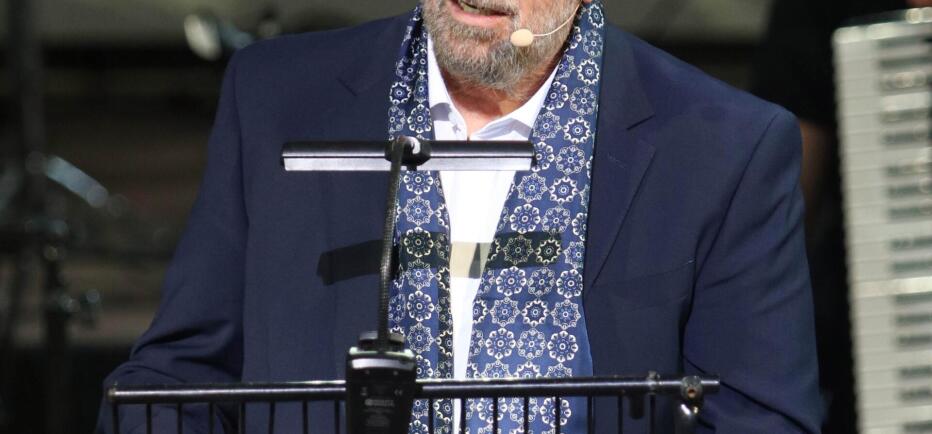 Ελληνας ηθοποιός: «Δεν μπορώ να με βλέπω ούτε να με ακούω στην τηλεόραση»