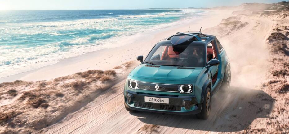 Η Renault παίζει στην έδρα της στην έκθεση αυτοκινήτου στο Παρίσι