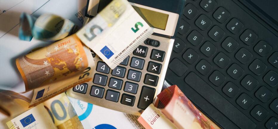 Ρύθμιση χρεών σε 120 δόσεις – Ποιους αφορά, πώς γίνεται η αίτηση