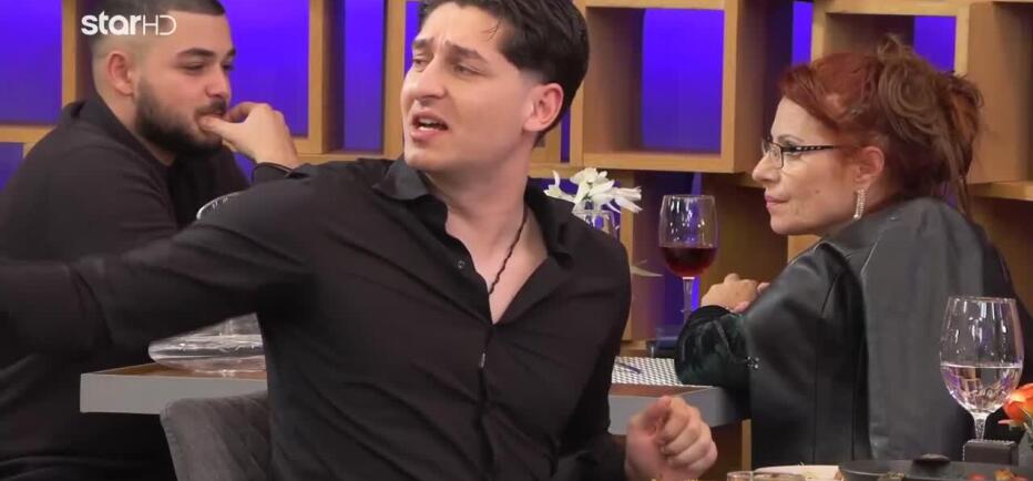 First Dates: Ο Λάμπρος πλήρωσε για όλους κι άφησε γερό φιλοδώρημα