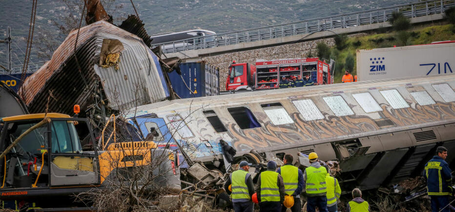 Τέμπη: Εντολή για άμεσες εκταφές θυμάτων από την εισαγγελία Λάρισας