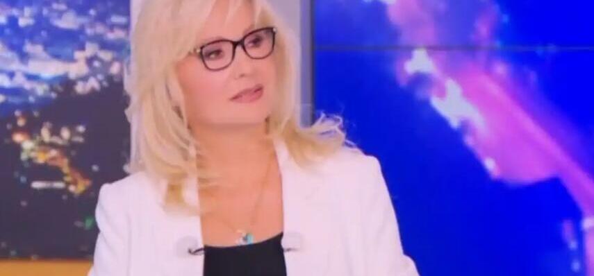 Νικολούλη: «Δεν μπορώ να βάλω κόκκινα, το πένθος είναι ακόμη νωπό»