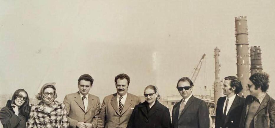 H Όλγα Κεφαλογιάννη αποχαιρετά τον θείο της Γεώργιο Ι.  Βαρδινογιάννη