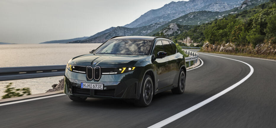 BMW iX3 M60 xDrive: Μια νέα εποχή στην ηλεκτροκίνηση