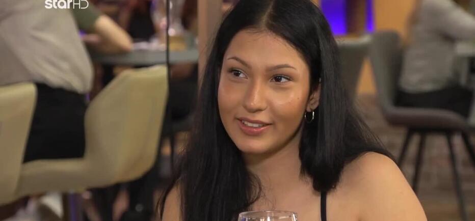 First Dates: «Είσαι Καλό παιδί, Αλλά Μιλάς Πολύ!»