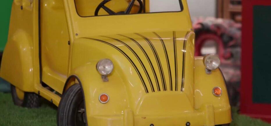 Cash or Trash: Η παιδική ρέπλικα Citroën 2CV που δίχασε τους αγοραστές