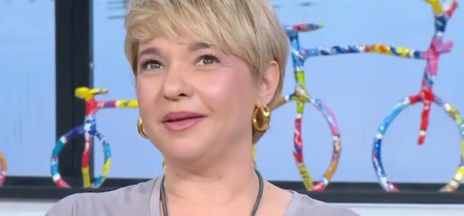 Νάντια Κοντογεώργη: «Είμαι ευγνώμων για τους έρωτες που έχω ζήσει»