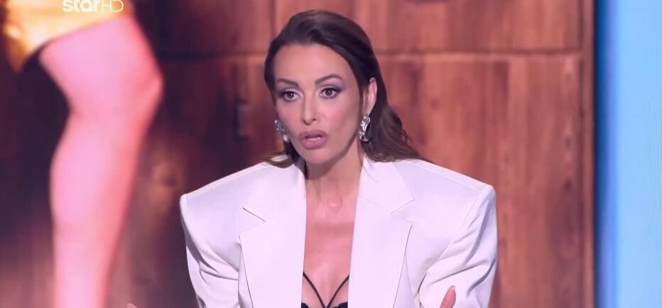 GNTM: Μπέττυ Μαγγίρα σε Γιώργο: «Ίσως είναι η χειρότερή σου φωτογραφία!»