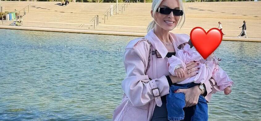 Κατερίνα Καινούργιου: Η τρυφερή selfie φωτογραφία με την κόρη της, Ξένια