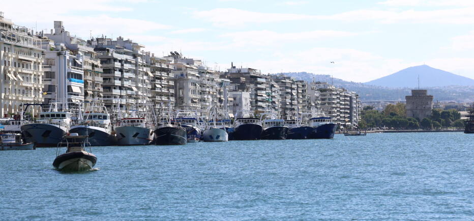 Θεσσαλονίκη: Άνδρας κατήγγειλε ότι τον βίασαν και τον πέταξαν στον Θερμαϊκό