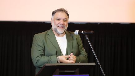 ΓΡΗΓΟΡΗΣ ΑΡΝΑΟΥΤΟΓΛΟΥ